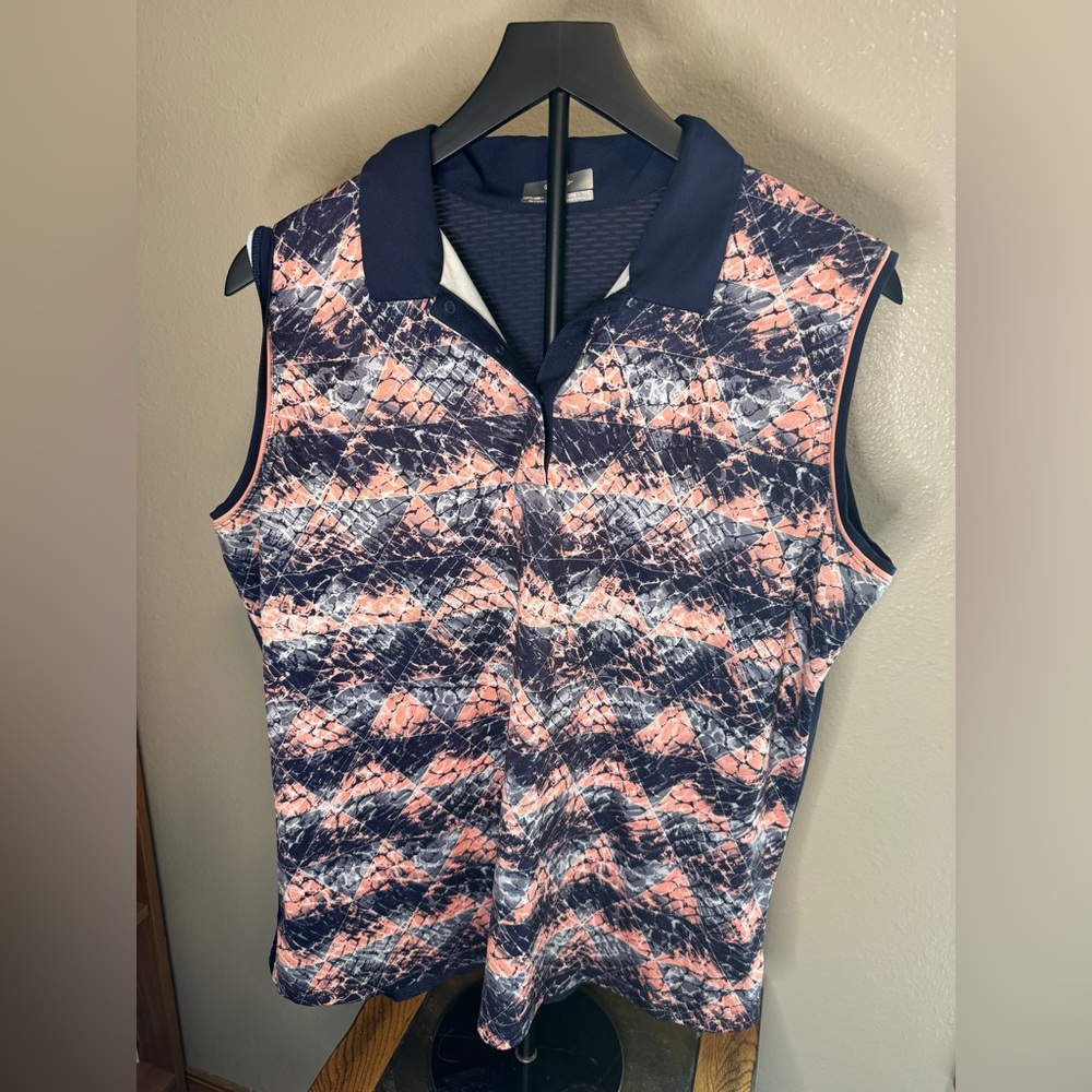 Women's Sleeveless Geometric Golf Top - Navy and Pink
